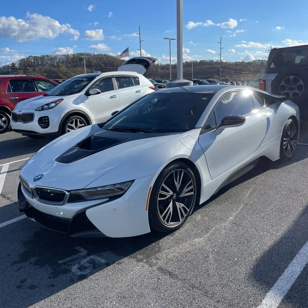 2017 BMW i8